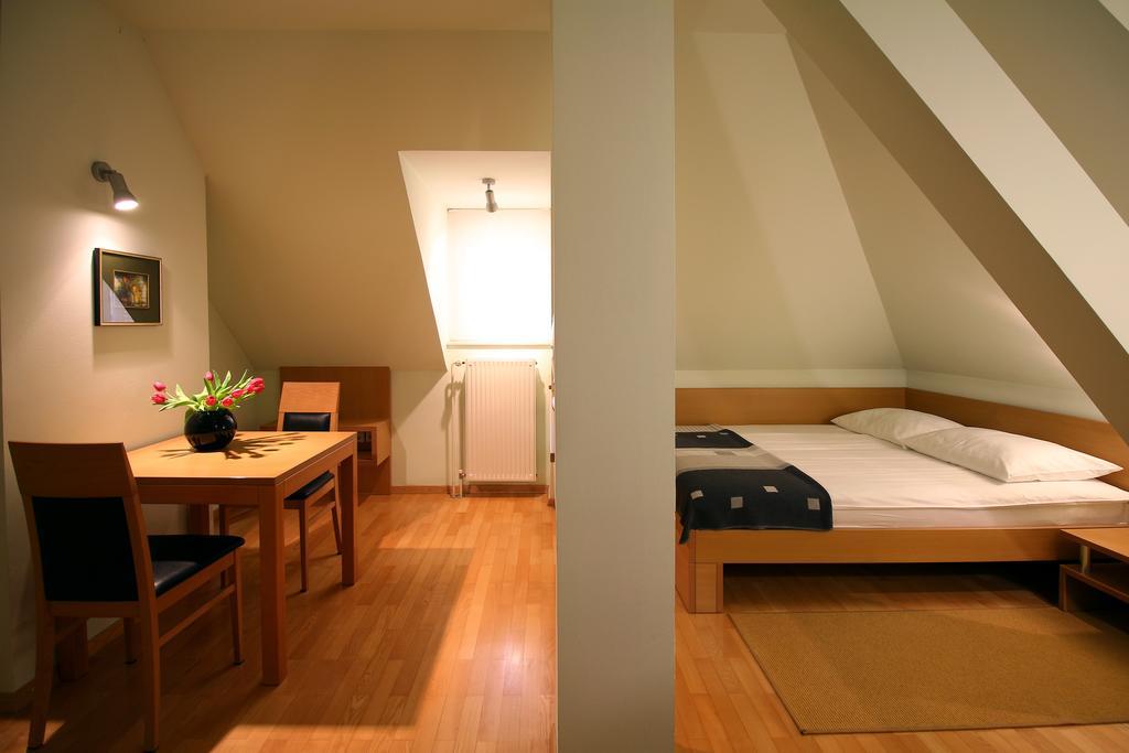Apartments Villa Boltez Kranj Pokój zdjęcie