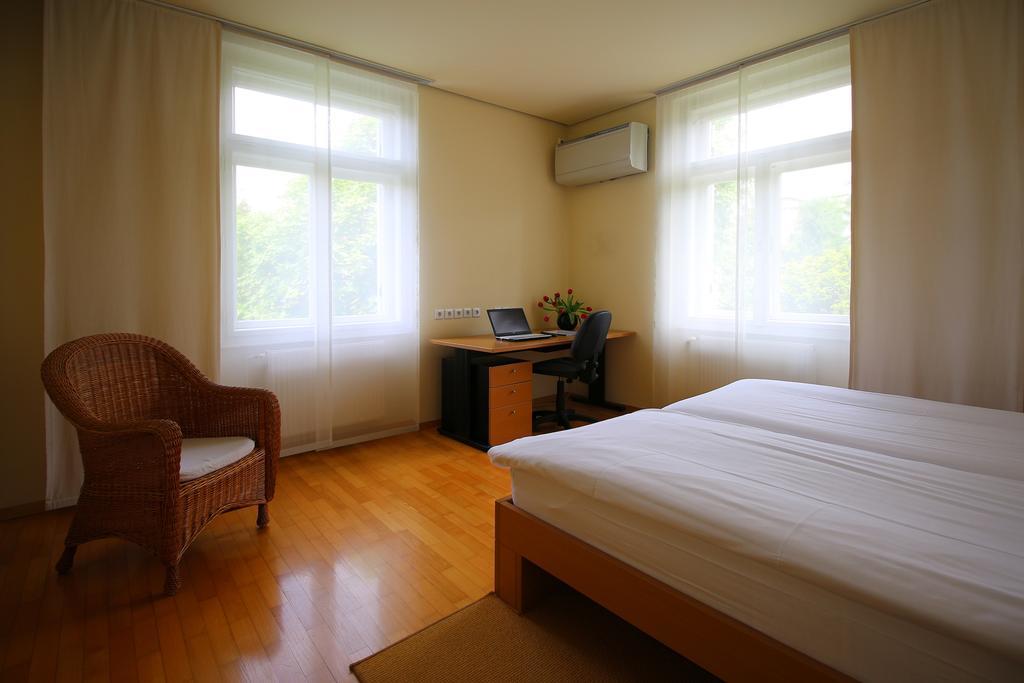 Apartments Villa Boltez Kranj Pokój zdjęcie